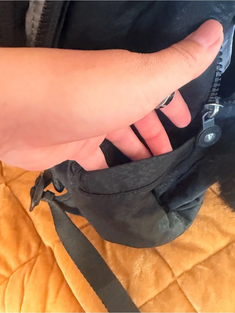 KIPLING PYTHON EMBOSSED BLACK  SEOUL EXTRA LARGE 17